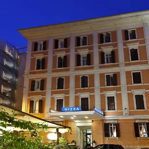 *** Отель Nizza Италия
