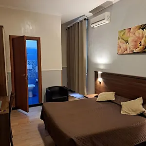 Ξενοδοχείο Leone 